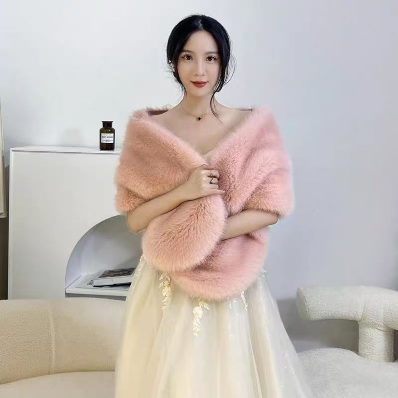 Fur Shawl Jacket For Women's New Winter Imitation Mink Fox Fur Collar Dress Cheongsam Wedding Cloak Thickened
