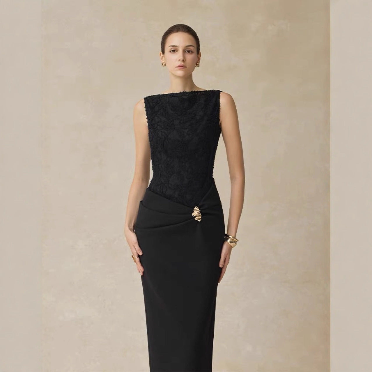 Niche Designer Elegant One-length Neck Long-sleeved Waist Dress For Autumn New Lace Spliced ​​sleeveless Dress