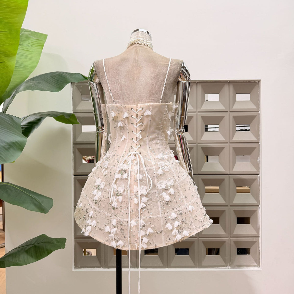 Stunning A-line birthday dress featuring a lace-up back open-back design and waist-cinching fit