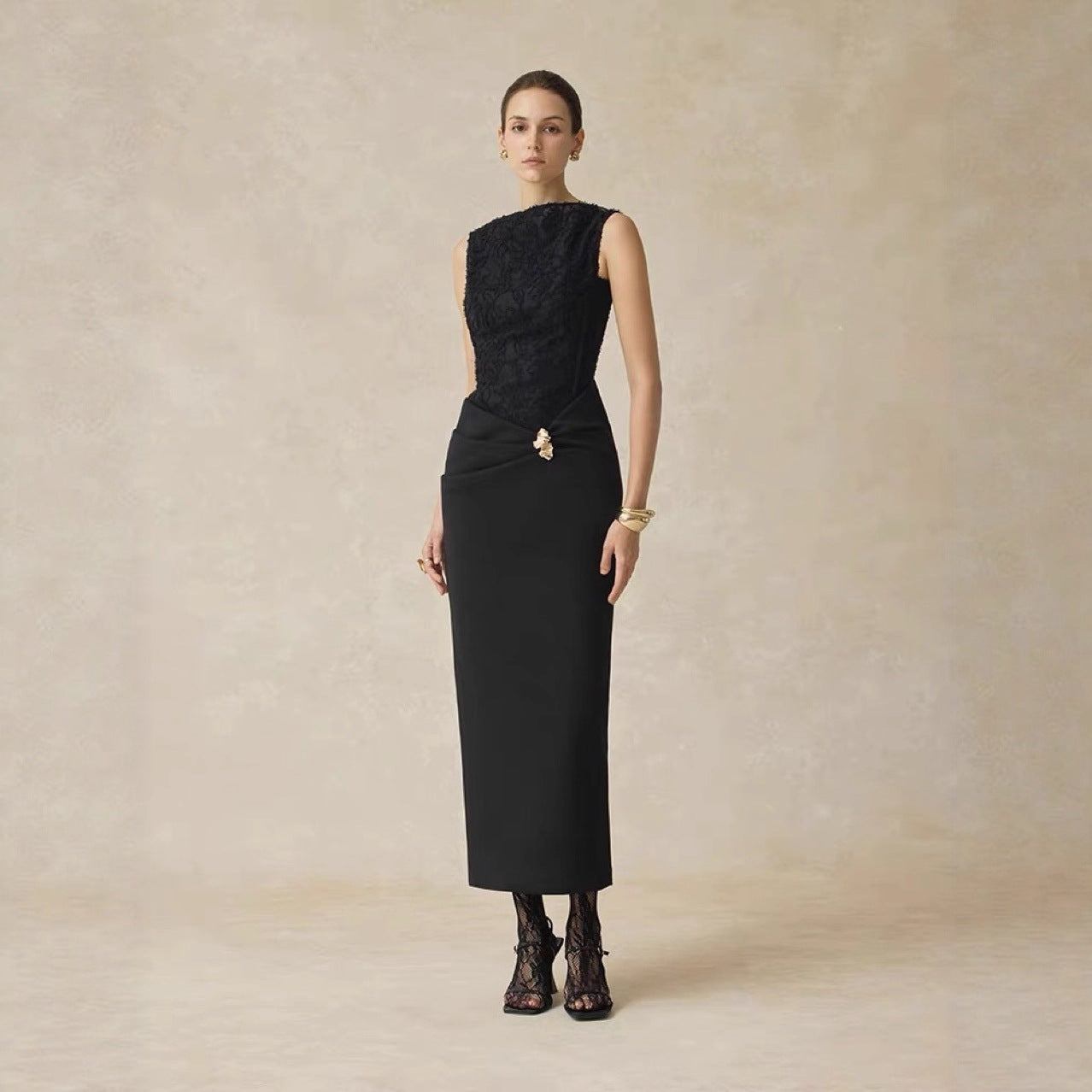 Niche Designer Elegant One-length Neck Long-sleeved Waist Dress For Autumn New Lace Spliced ​​sleeveless Dress